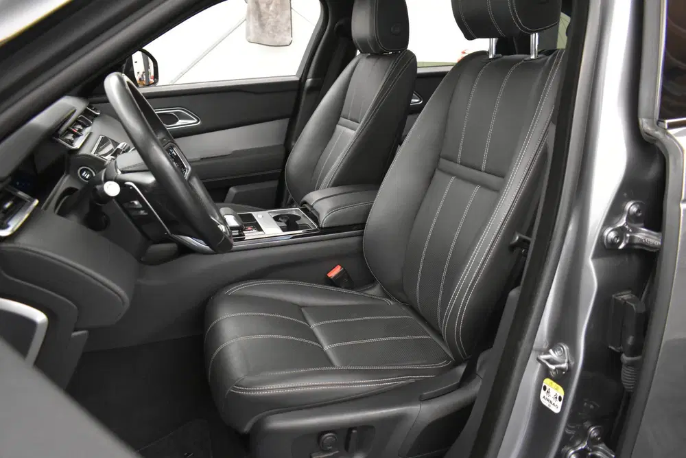 Land Rover Range Rover Velar 2.0 P400e R-Dynamic Black Pack uit 2021, foto 6