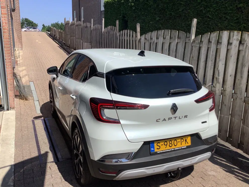 Renault Captur 1.6 E-Tech plug-in hybrid 160 techno plug uit 2023, foto 12