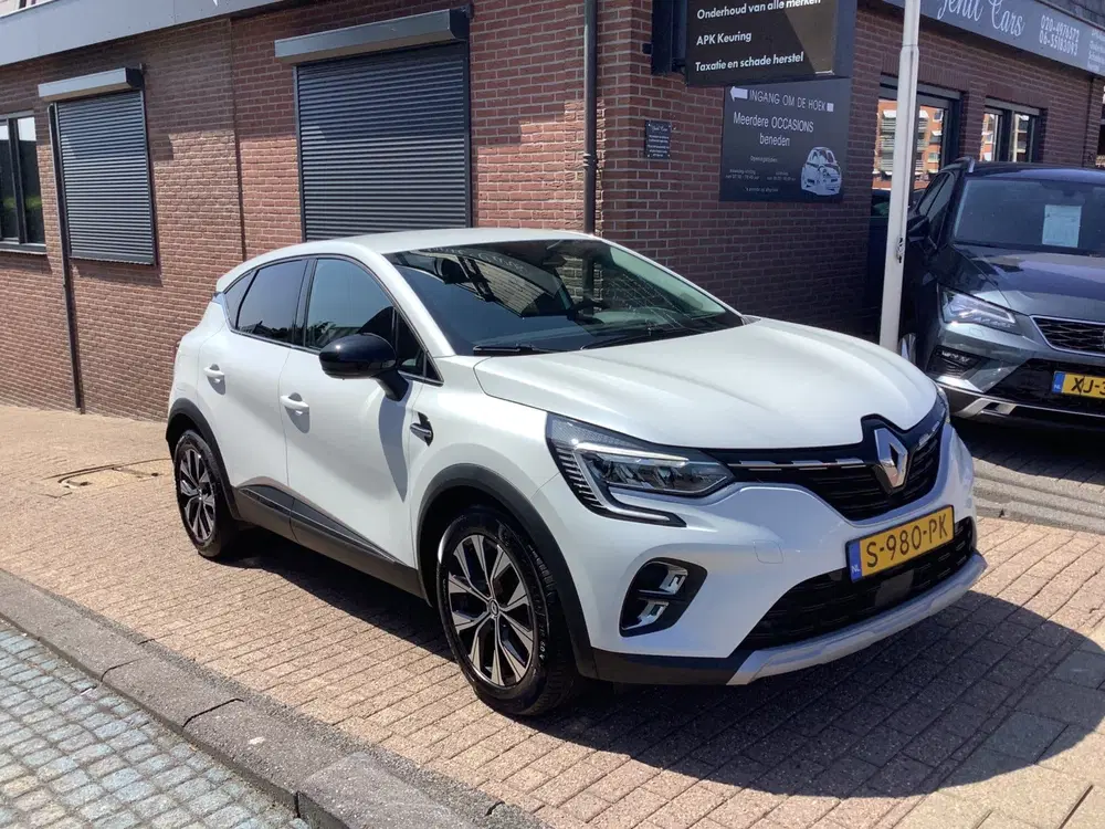 Renault Captur 1.6 E-Tech plug-in hybrid 160 techno plug uit 2023, foto 2