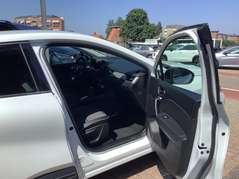 Renault Captur 1.6 E-Tech plug-in hybrid 160 techno plug uit 2023, foto 7