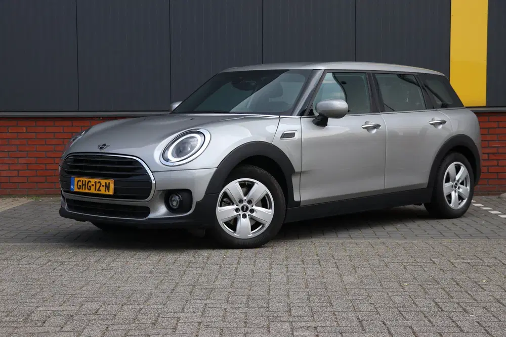 Mini Clubman 1.5 Cooper Essential 136PK uit 2023
