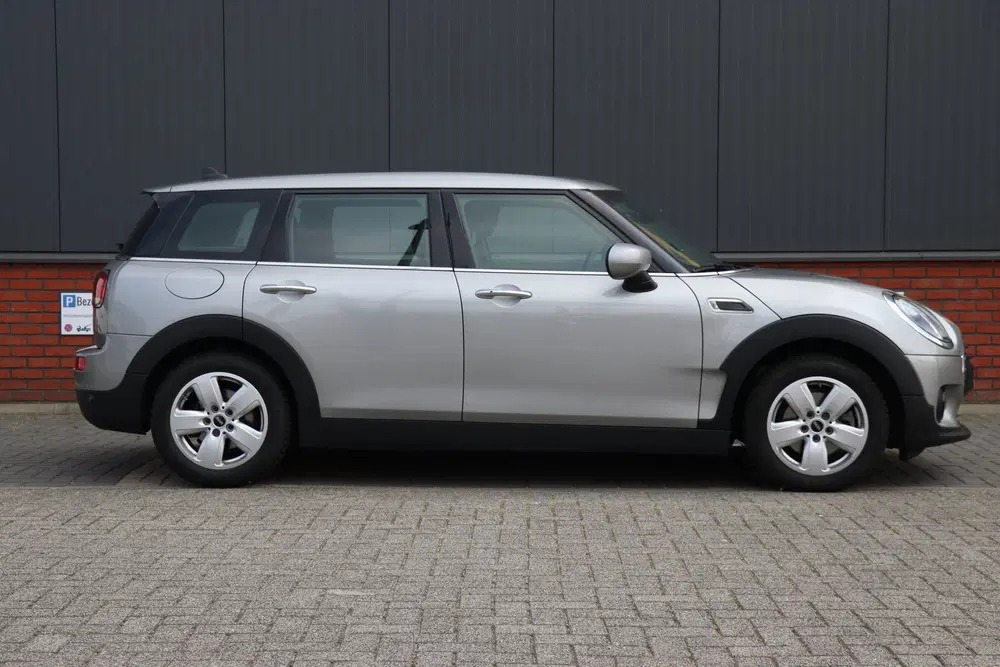 Mini Clubman 1.5 Cooper Essential 136PK uit 2023, foto 5