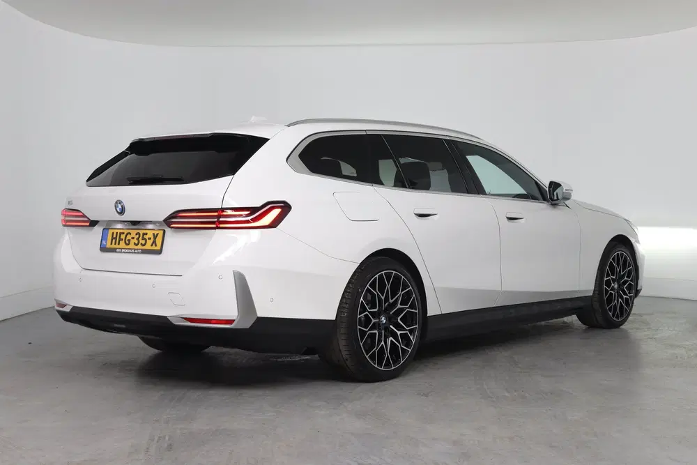 BMW i5 eDrive40 84kWh uit 2025, foto 13