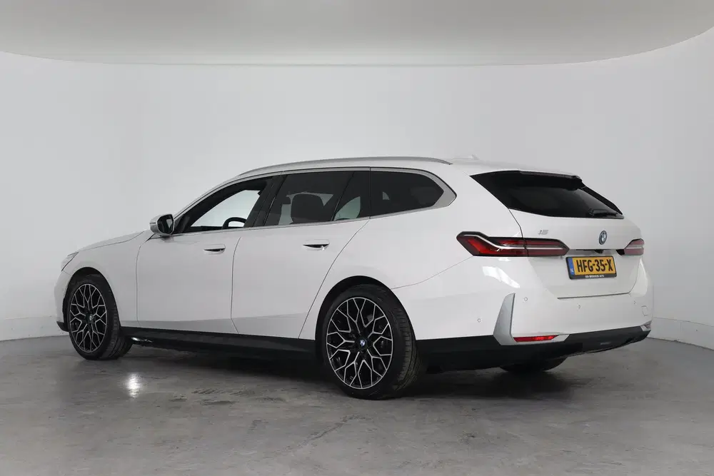 BMW i5 eDrive40 84kWh uit 2025, foto 4