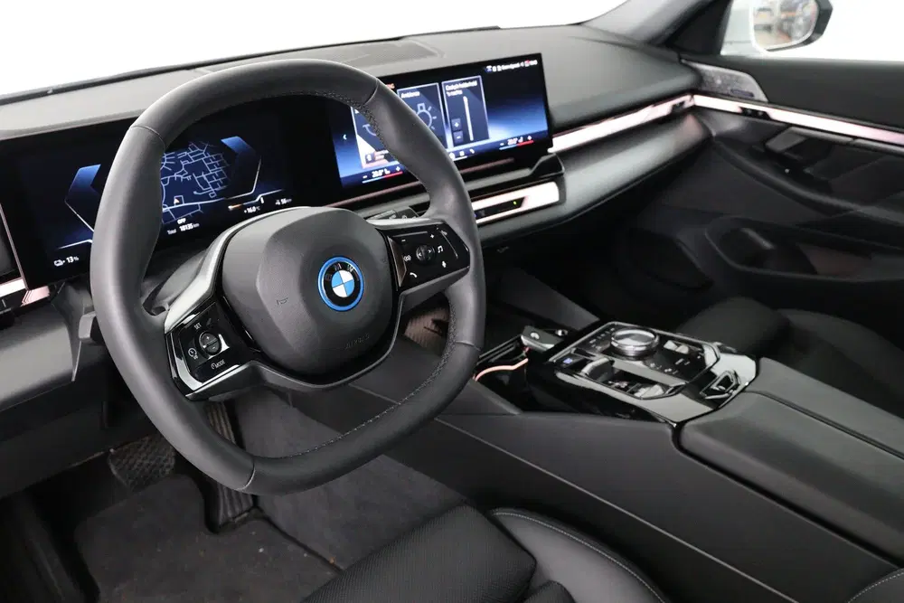 BMW i5 eDrive40 84kWh uit 2025, foto 6
