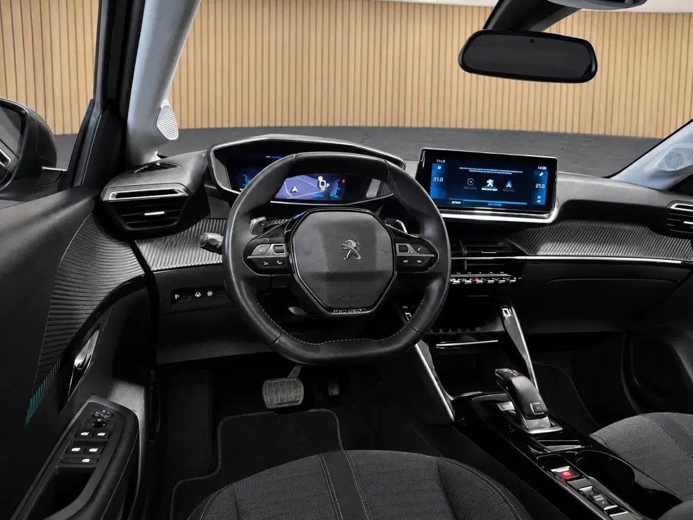 Peugeot 208 1.2 PureTech GT Pack uit 2021, foto 12
