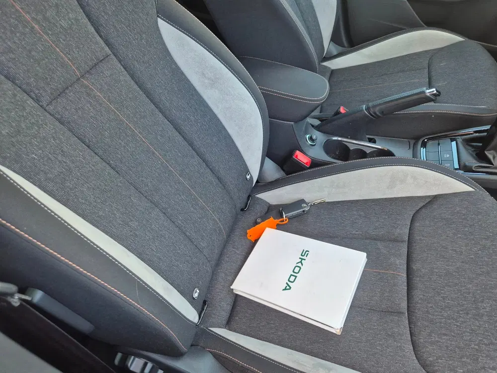 Skoda Scala 1.0 TSI Business Edition uit 2024, foto 12