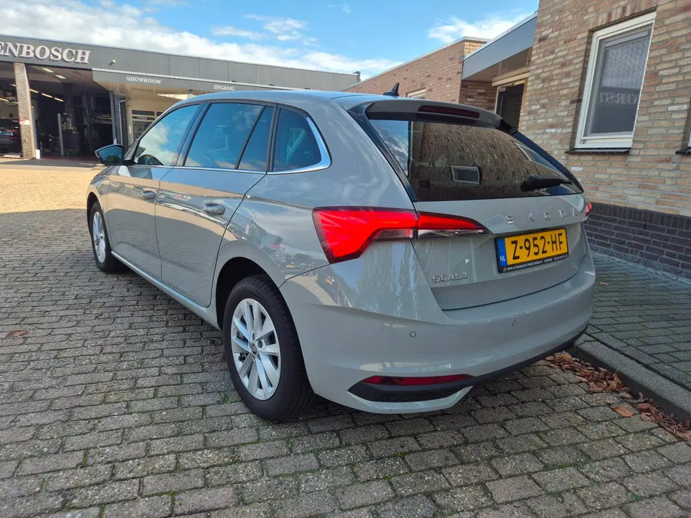 Skoda Scala 1.0 TSI Business Edition uit 2024, foto 5