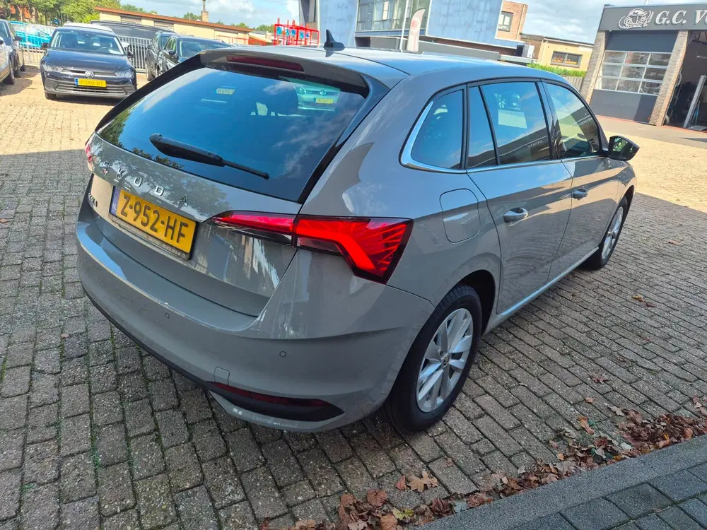Skoda Scala 1.0 TSI Business Edition uit 2024, foto 7