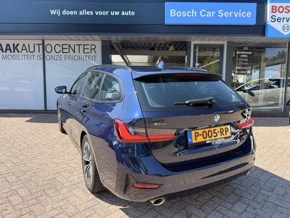 BMW 3-serie 320e xDrive Business EditionPlus uit 2022, foto 4