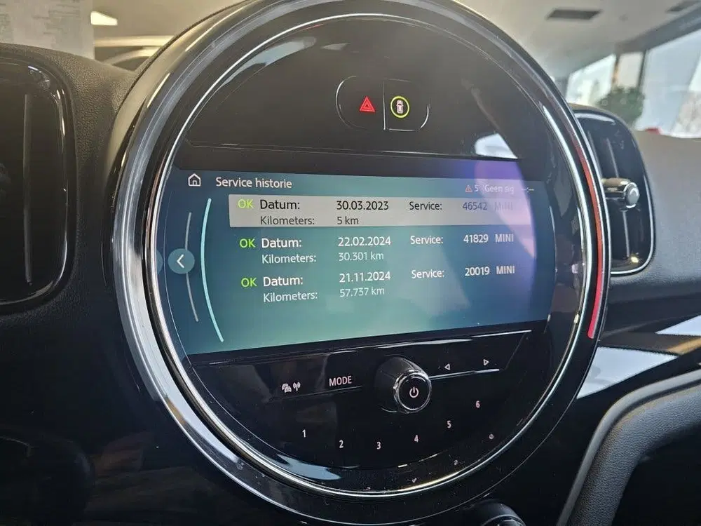 Mini Countryman Mini Countryman 2.0 PHEV uit 2023, foto 14