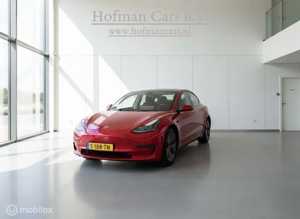 Tesla Model 3 RWD 60 kWh LFP uit 2023