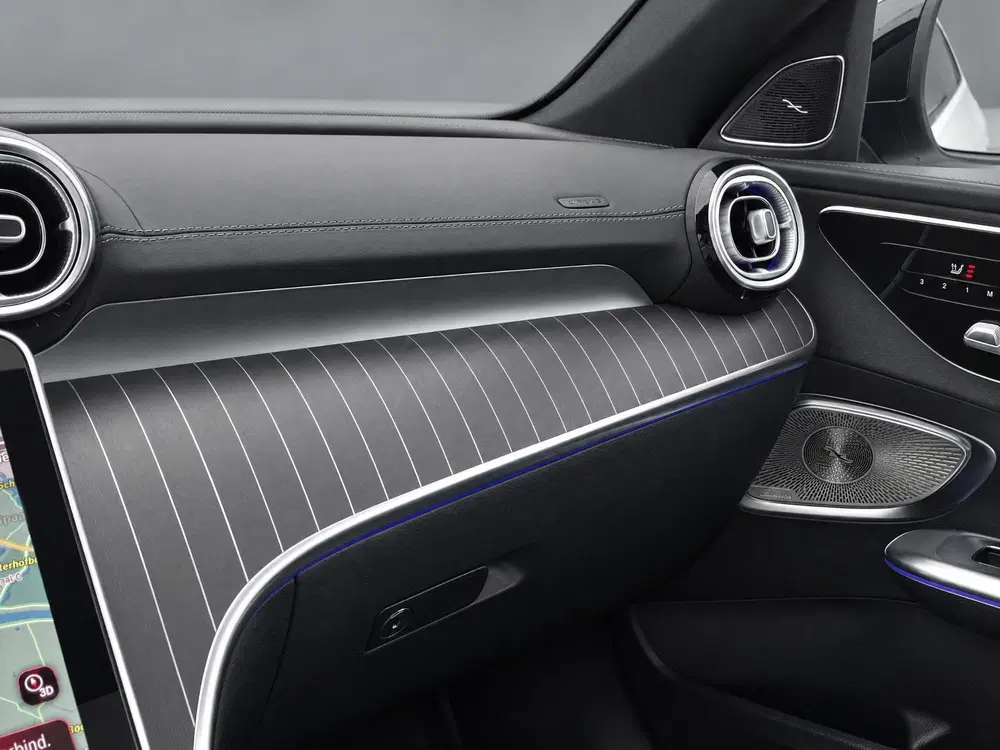 Mercedes-Benz C-Klasse 300 e 140 Years Edition uit 2026, foto 12