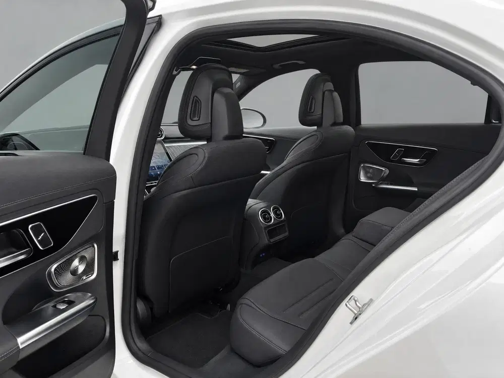 Mercedes-Benz C-Klasse 300 e 140 Years Edition uit 2026, foto 13