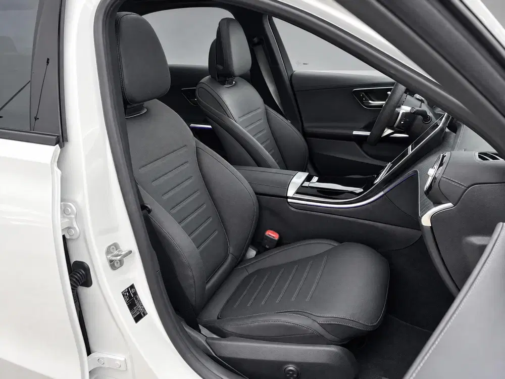 Mercedes-Benz C-Klasse 300 e 140 Years Edition uit 2026, foto 15
