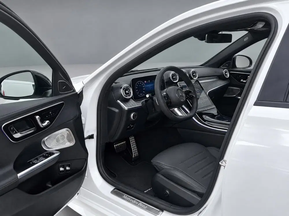 Mercedes-Benz C-Klasse 300 e 140 Years Edition uit 2026, foto 9