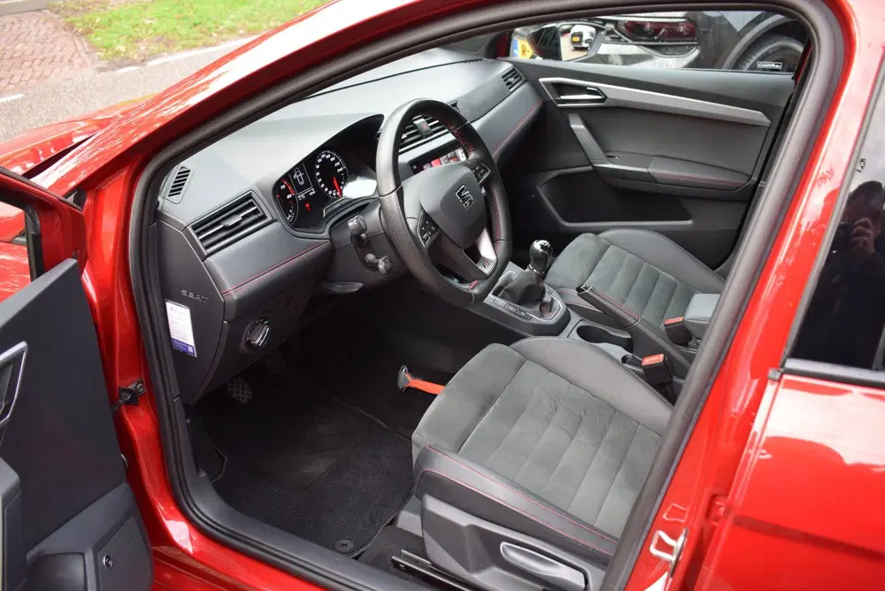 SEAT Ibiza TSI FR XENON-LED uit 2020, foto 12