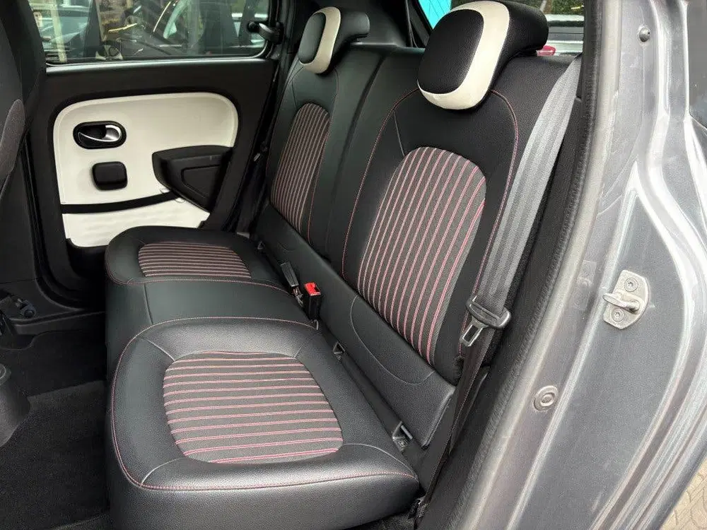 Renault Twingo 1.0 SCe CarPlay uit 2019, foto 8
