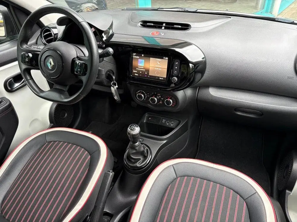 Renault Twingo 1.0 SCe CarPlay uit 2019, foto 9
