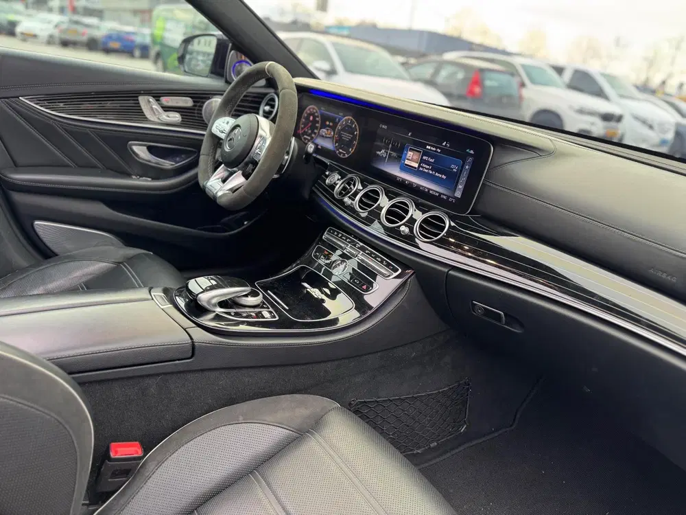 Mercedes-Benz E-Klasse AMG 63 S 4MATIC Softclose Panorama 36 uit 2019, foto 6