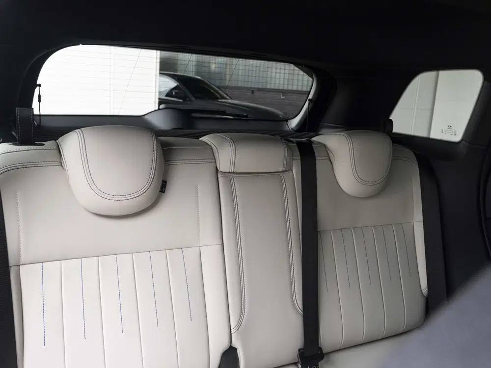 Mini Aceman E John Cooper Works Trim uit 2026, foto 10