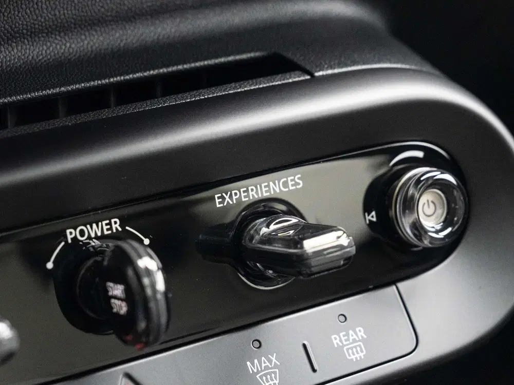 Mini Aceman E John Cooper Works Trim uit 2026, foto 15
