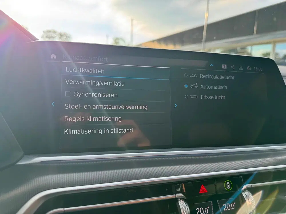 BMW X5 XDrive45e Pano Skylounge HUD Massage Venti uit 2020, foto 9