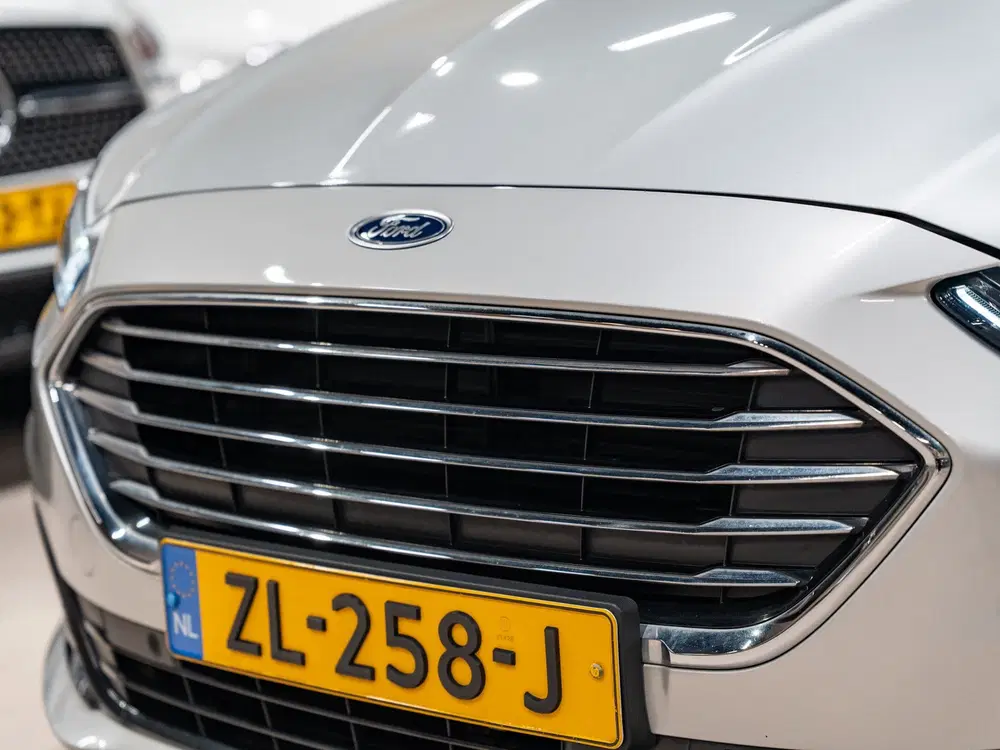 Ford Mondeo 2.0 IVCT HEV Titanium uit 2019, foto 10