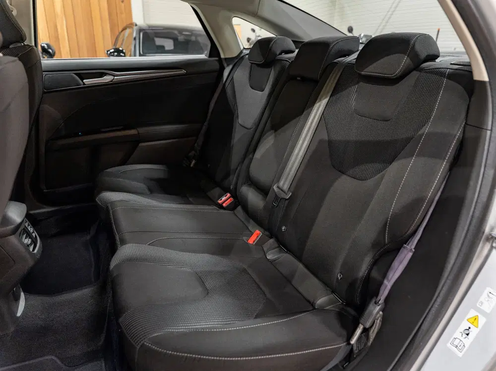 Ford Mondeo 2.0 IVCT HEV Titanium uit 2019, foto 7