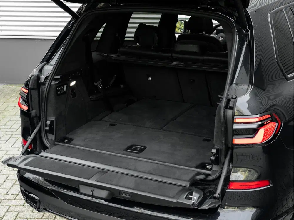 BMW X7 xDrive40i M-Sport Pro uit 2026, foto 11