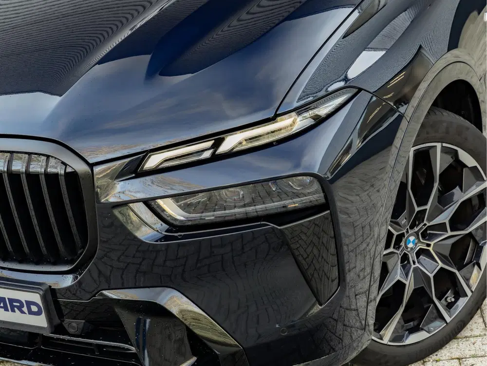 BMW X7 xDrive40i M-Sport Pro uit 2026, foto 9
