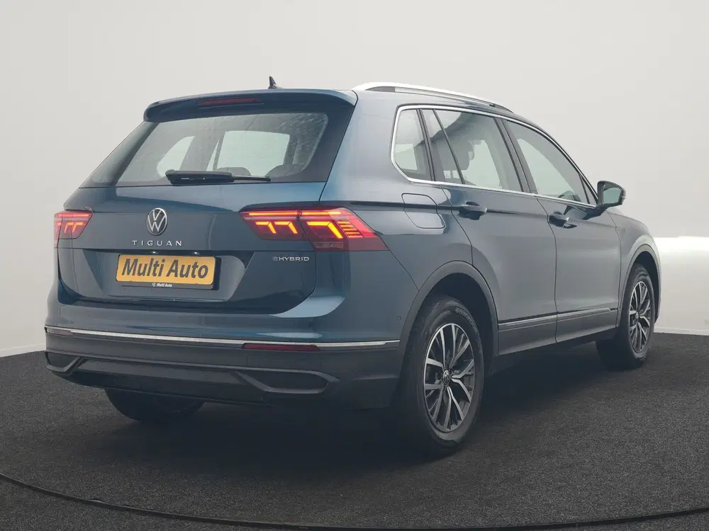 Volkswagen Tiguan 1.4 TSI eHybrid Life PHEV 245pk Dealer O.H uit 2023, foto 3