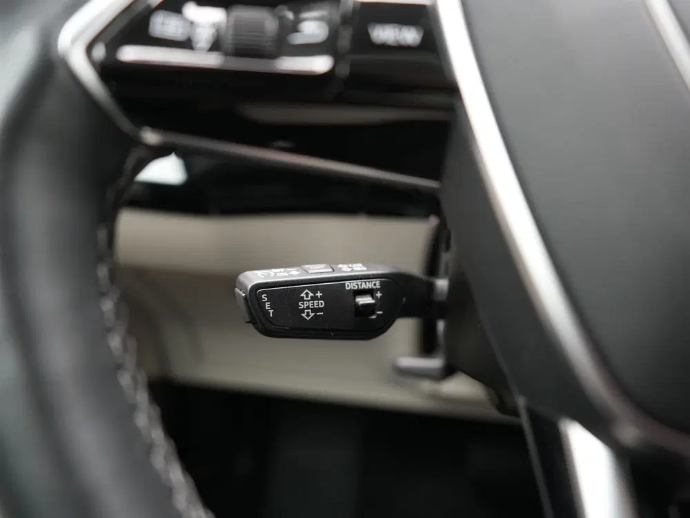 Audi Q8 e-tron 55 quattro S Line 114 kWh Dealer O.H uit 2023, foto 14