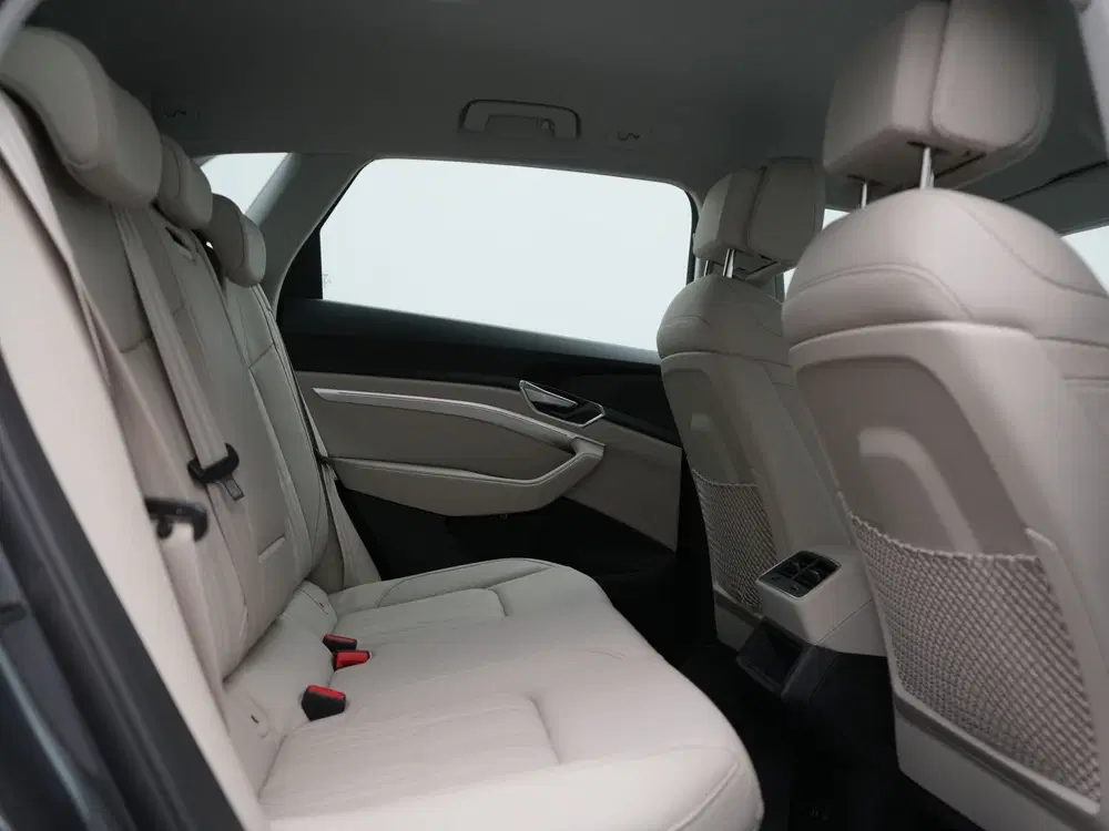 Audi Q8 e-tron 55 quattro S Line 114 kWh Dealer O.H uit 2023, foto 7