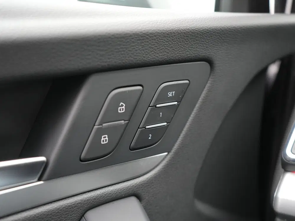 Audi Q5 55 TFSI e S Line PHEV 367pk Dealer O.H uit 2022, foto 12