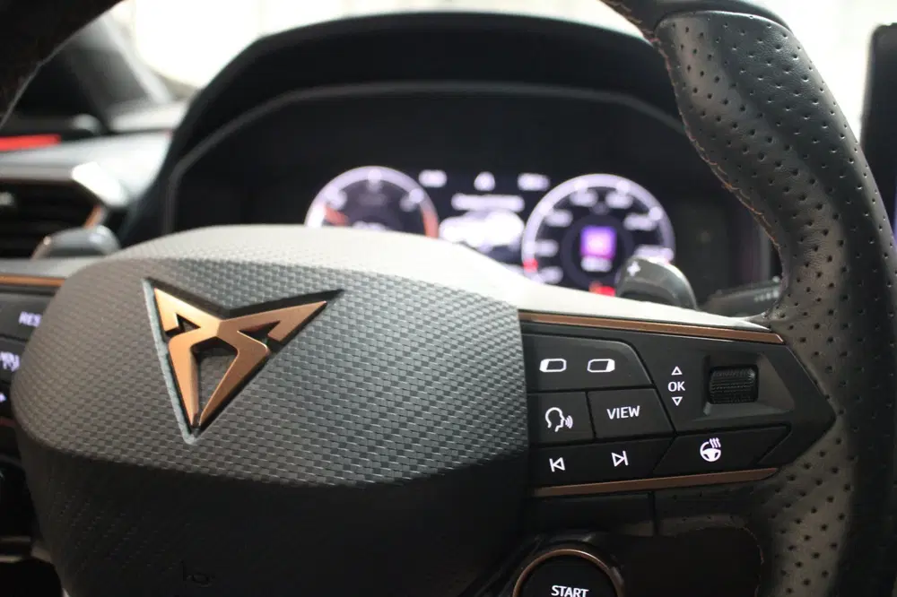 Cupra Formentor 1.4 e-Hybrid VZ Copper Edition Matt Gray uit 2022, foto 13