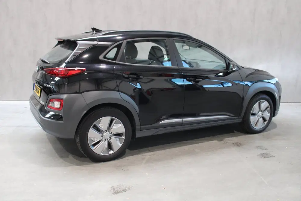 Hyundai KONA EV Comfort 64 kWh Camera uit 2020, foto 6