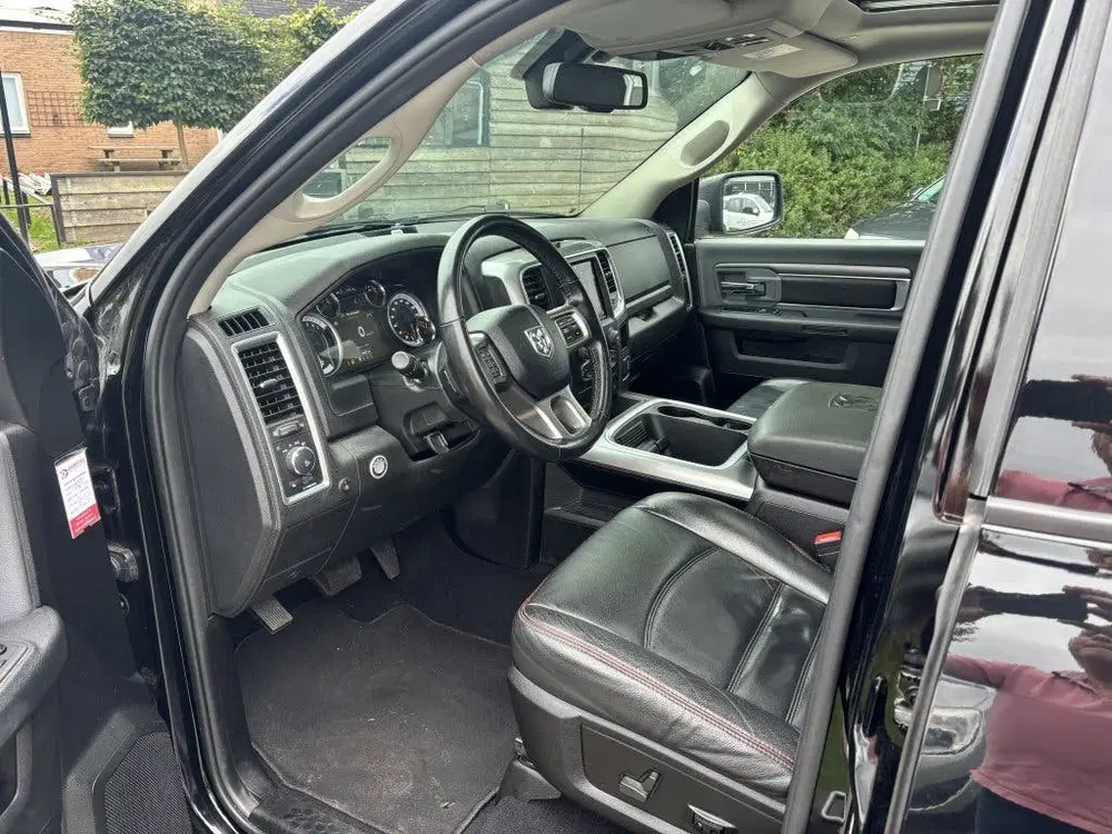 Ram 1500 Ram 1500 5.7 V8 Hemi 4x4 LPG Zwart 2021 NL uit 2021, foto 12
