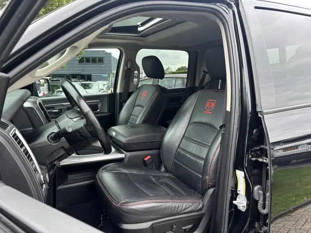 Ram 1500 Ram 1500 5.7 V8 Hemi 4x4 LPG Zwart 2021 NL uit 2021, foto 15