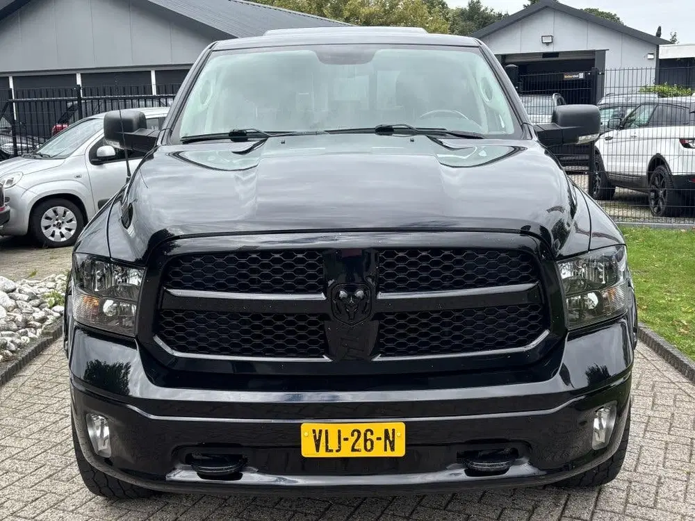 Ram 1500 Ram 1500 5.7 V8 Hemi 4x4 LPG Zwart 2021 NL uit 2021, foto 4
