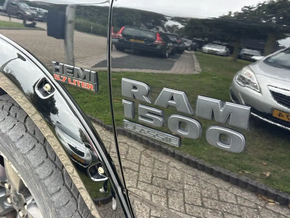 Ram 1500 Ram 1500 5.7 V8 Hemi 4x4 LPG Zwart 2021 NL uit 2021, foto 9