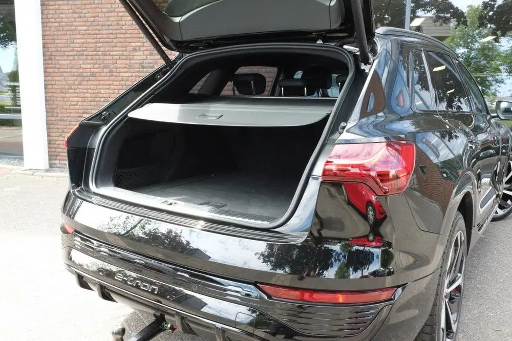 Audi Q8 e-tron quattro S line 95kwh uit 2023, foto 10