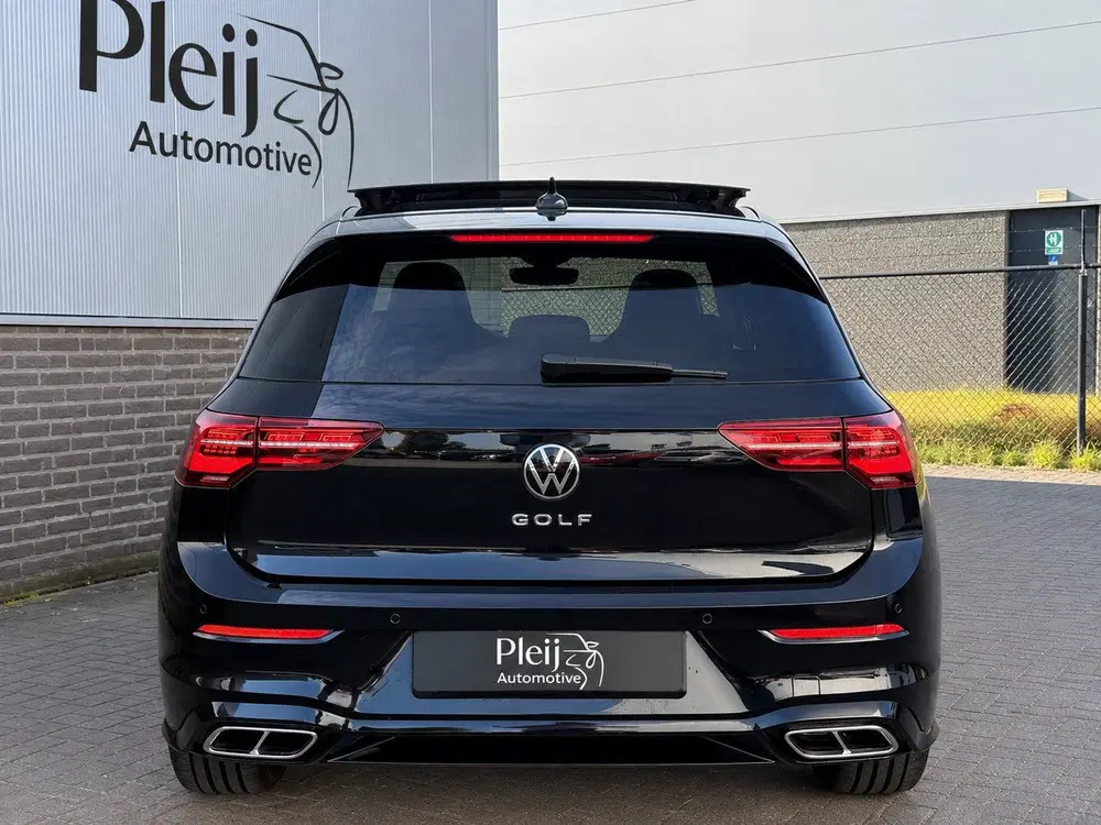 Volkswagen Golf 1.5 eTSI R-Line uit 2020, foto 4
