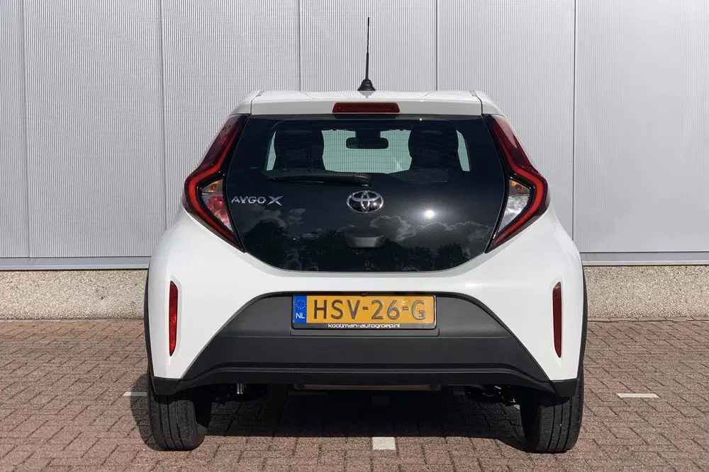 Toyota Aygo X 1.0 VVT-i MT Play uit 2025, foto 5