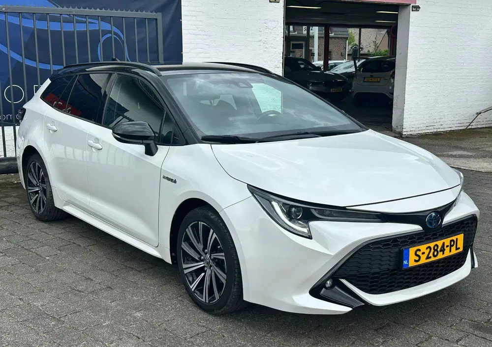 Toyota Corolla 1.8 Hybrid GR-Sport uit 2021, foto 3