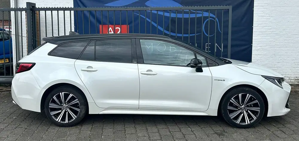Toyota Corolla 1.8 Hybrid GR-Sport uit 2021, foto 5