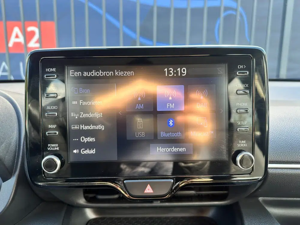 Toyota Yaris 1.5 Hybrid 115 Business uit 2025, foto 15