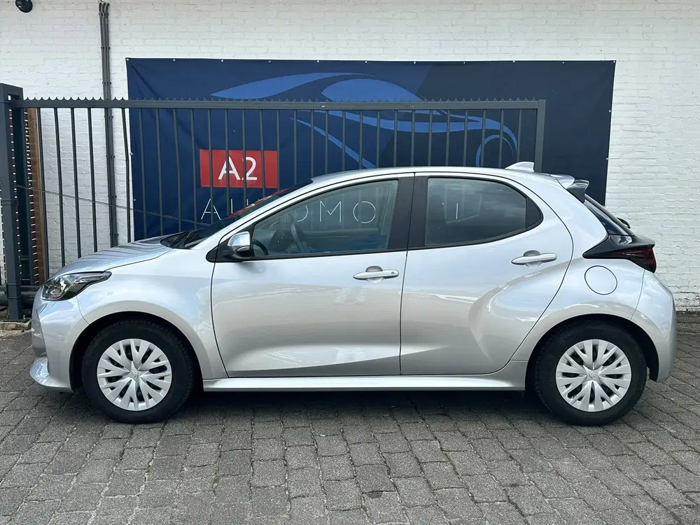 Toyota Yaris 1.5 Hybrid 115 Business uit 2025, foto 4