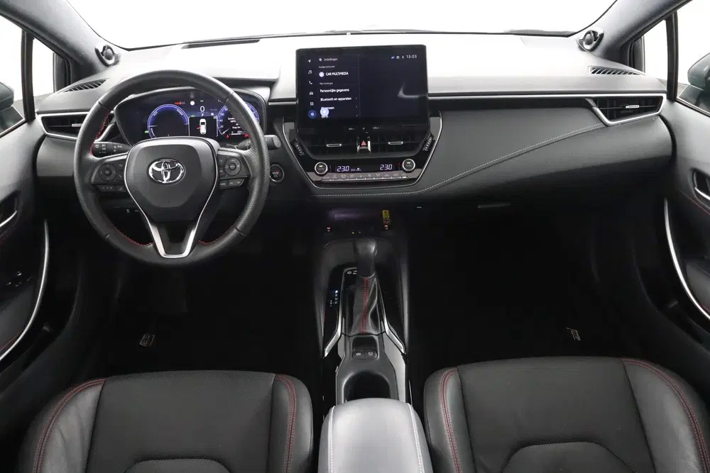 Toyota Corolla Hybrid 200 GR Sport Plus uit 2025, foto 11
