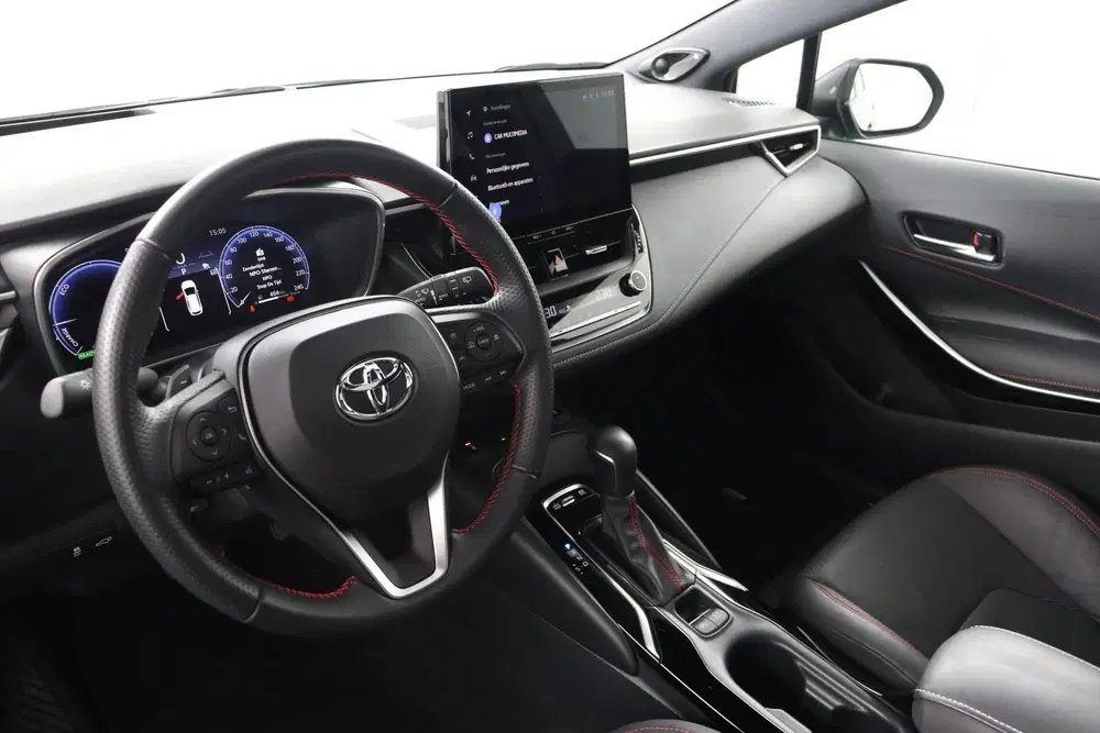 Toyota Corolla Hybrid 200 GR Sport Plus uit 2025, foto 14